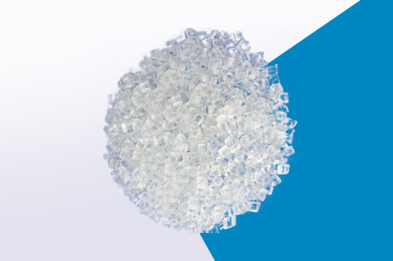 PET Flakes: Turning Plastic Waste into Valuable Resources